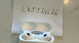 Used
													Apple AirPods Pro 2nd Gen - Lightning, photo 1 of 5