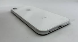 Mint
													Apple iPhone Xr - Verizon, White, 64 GB, A1984, photo 5 of 5