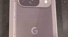 New
													Google Pixel 9 - Unlocked, Obsidian, 128 GB, 12 GB, G2YBB, photo 3 of 3