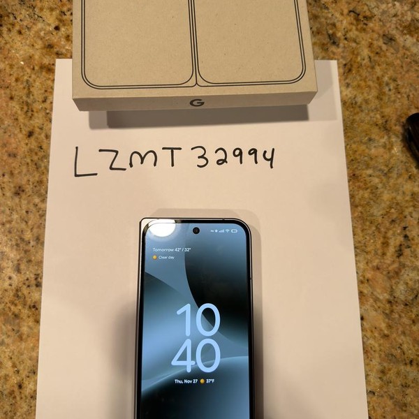 Google Pixel 10 Pro Fold - Unlocked, 256 GB, Moonstone, GU0NP