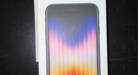 New
													Apple iPhone SE 3rd Gen 2022 - Straight Talk, Midnight, 64 GB, A2595, photo 1 of 2