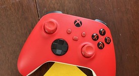 Good
													Xbox One (2013) - Black, 1 TB, photo 2 of 3