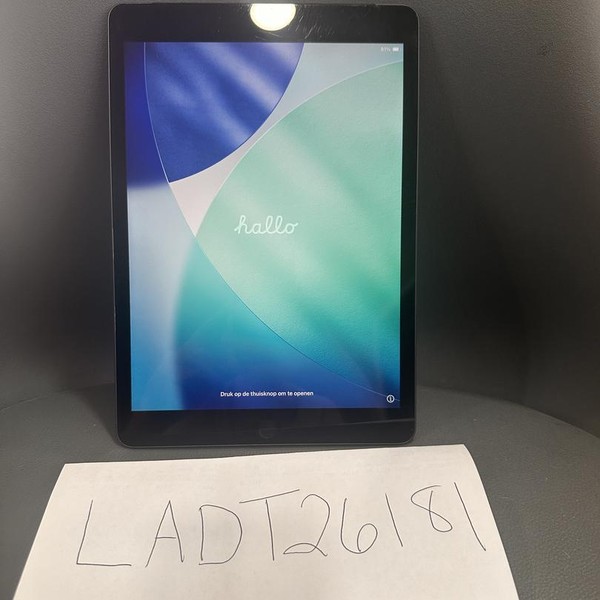 Apple iPad 9th Gen - Verizon, 64 GB, Gray, A2603