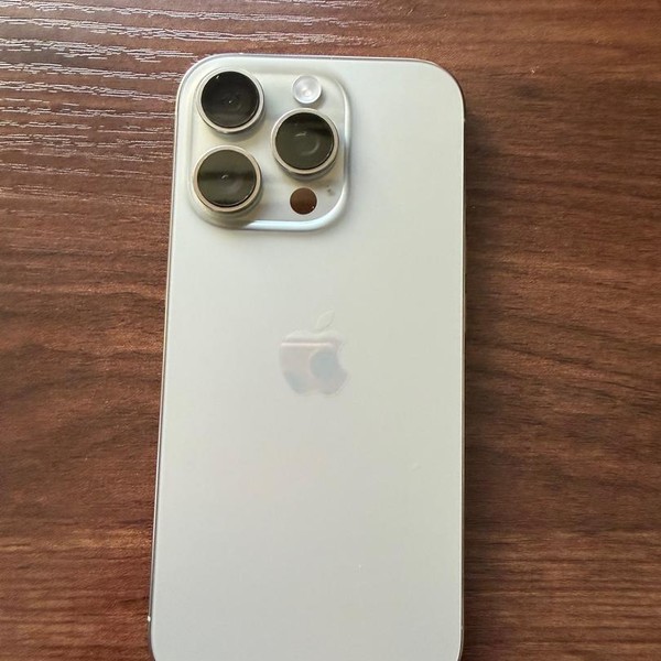 Apple iPhone 16 Pro - Unlocked, 128 GB, Natural, A3083