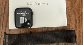 Good
													Apple Watch Series 4 44mm - Verizon, Silver, A1976 - Cellular, Aluminum, photo 1 of 5
