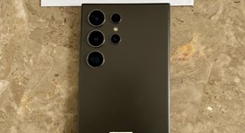 Good
													Samsung Galaxy S24 Ultra - Verizon, Black, 256 GB, 12 GB, SM-S928U, photo 3 of 4