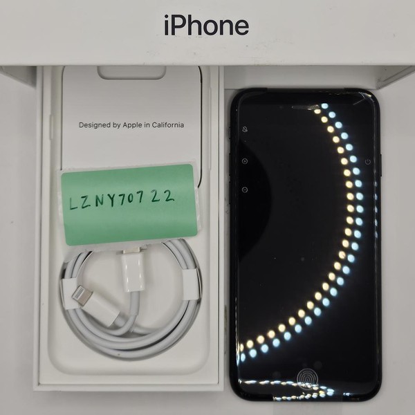 Apple iPhone SE 3rd Gen 2022 - Unlocked, 64 GB, Midnight, A2595