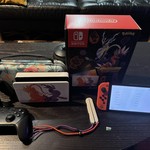 Mint Nintendo Switch - OLED - Violet, 64 GB, Pokemon Scarlet & Violet
