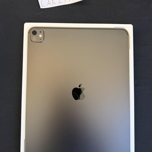 Apple iPad Pro 13 inch (M5) 2025 - Wi-Fi, 256 GB, Space Black, Apple M5 9-Core, A3360, Standard Glass