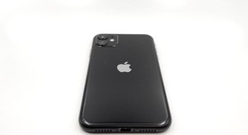 Fair
													Apple iPhone 11 - AT&T, Black, 64 GB, A2111, photo 5 of 14