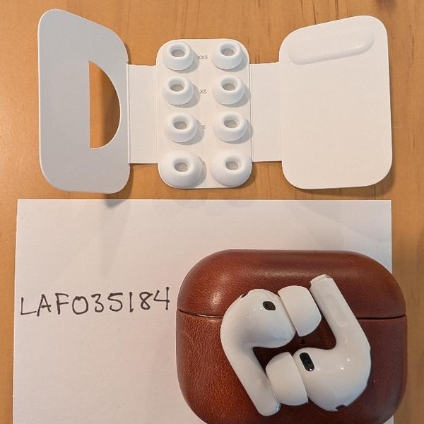 Apple AirPods Pro 3