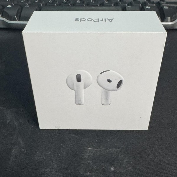 Apple AirPods 4th Gen - Standard