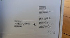 Used
													Apple Magic Keyboard Folio - Black, photo 1 of 8