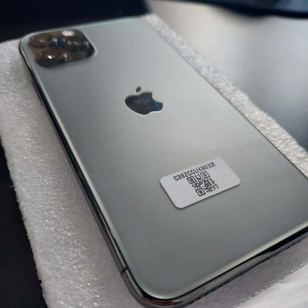 Apple iPhone 11 Pro - Unlocked, 256 GB, Gray, A2160