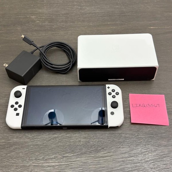 Nintendo Switch - OLED - 64 GB, White
