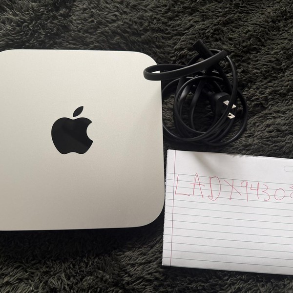 Mac mini 2020 - 256 GB, Silver, 8 GB, Apple M1