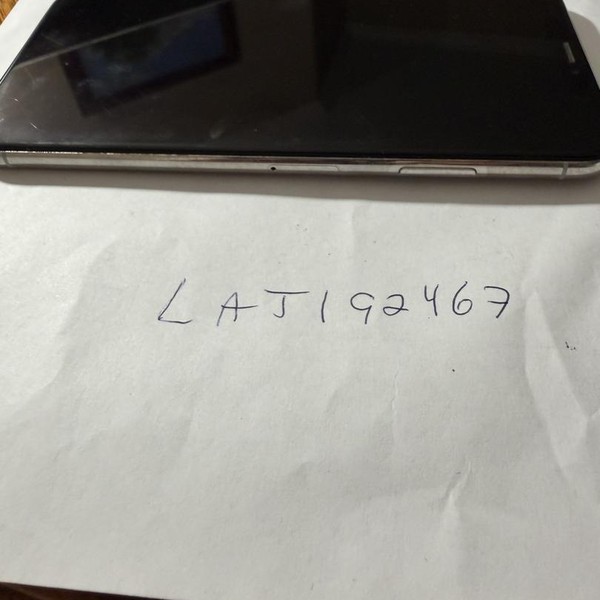 Apple iPhone Xs Max - AT&T, 256 GB, Silver, A1921