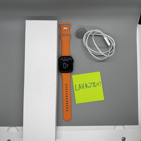 Apple Watch Series 8 45mm - Unlocked, Midnight, A2774 - Cellular, Aluminum