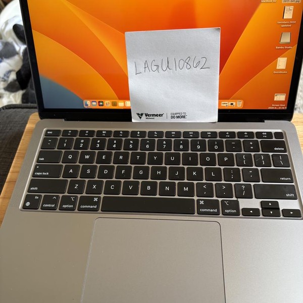 MacBook Air 2020 - 13 inch - 512 GB, Silver, 8 GB, Apple M1
