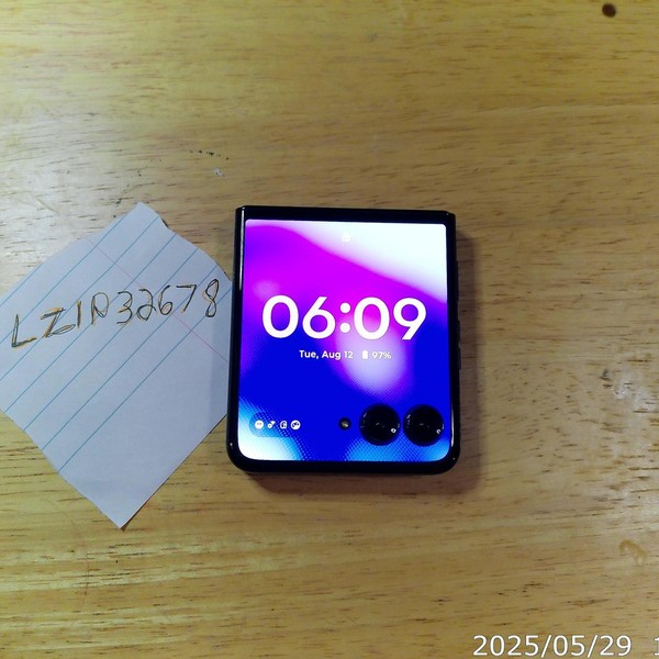 Motorola Razr Plus (2024) - Unlocked, Navy Blue, 256 GB, 12 GB