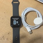 Good Apple Watch SE (1st Gen) 40mm - Gray, A2351 - GPS, Aluminum