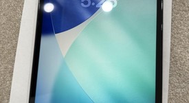 Mint
													Apple iPad Pro 11" 4th Gen 2022 - Unlocked, Gray, 128 GB, photo 1 of 10