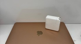 Fair
													MacBook Air 2020 - 13" - Apple M1, Gold, 512 GB, 8 GB, photo 2 of 10