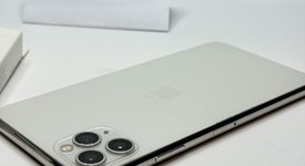 Good
													Apple iPhone 11 Pro Max - Unlocked, Silver, 64 GB, A2161, photo 3 of 4