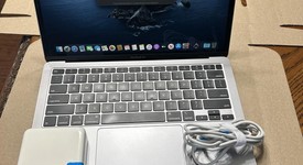 Good
													MacBook Air 2020 - 13" - I5, Gray, 512 GB, 16 GB, photo 5 of 5