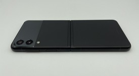 Mint
													Samsung Galaxy Z Flip3 5G - Unlocked Non-US, Black, 128 GB, 8 GB, SM-F711B, photo 2 of 8