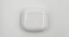 Used
													Apple AirPods 4th Gen - Standard, photo 1 of 7
