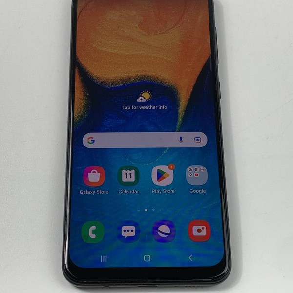 Samsung Galaxy A20 - TracFone, Black, 32 GB, 3 GB