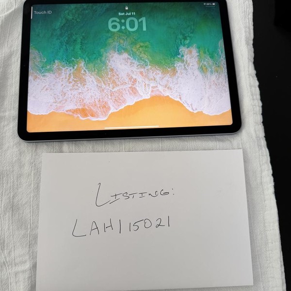 Apple iPad Air (4th Gen) - Wi-Fi, 256 GB, Sky Blue, A2316
