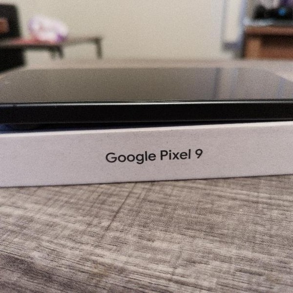 Google Pixel 9 - Unlocked, 128 GB, Obsidian, 12 GB, G2YBB