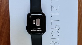 Good
													Apple Watch Series 7 45mm - Unlocked, Midnight, A2477 - Cellular, Aluminum, photo 4 of 8