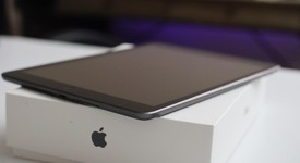 Mint
													Apple iPad 7th Gen - Wi-Fi, Gray, 128 GB, A2197, photo 2 of 6