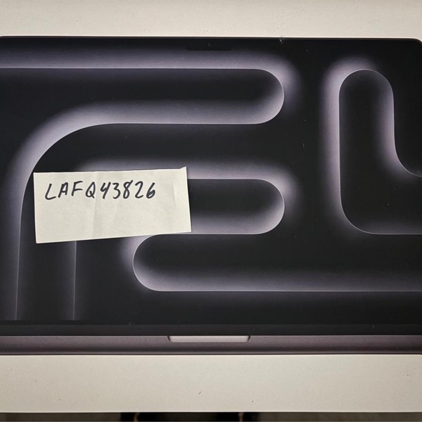 MacBook Pro 2026 - 16 inch (M5) - 2 TB, Space Black, 48 GB, Apple M5 Max 18-core (40-core GPU), Standard Display