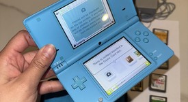Mint
													Nintendo DSi - Blue, photo 2 of 8