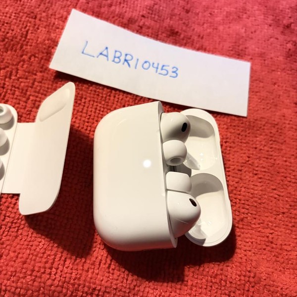 Apple AirPods Pro 3