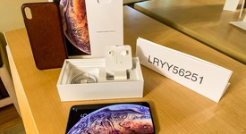 Good
													Apple iPhone Xs Max - Unlocked, Gold, 256 GB, A1921, photo 1 of 8
