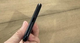 Good
													Apple iPhone SE 3rd Gen 2022 - Unlocked, Midnight, 64 GB, A2595, photo 4 of 6