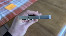 Mint
													Samsung Galaxy S25 Ultra - Unlocked, Silverblue, 256 GB, 12 GB, SM-S938U1, photo 5 of 8