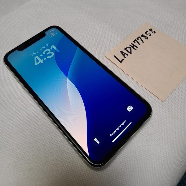 Apple iPhone Xr - Unlocked, 128 GB, White, A1984