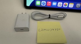 Good
													Apple iPad Pro 12.9" 6th Gen 2022 - AT&T, Gray, 256 GB, photo 2 of 27