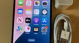 Mint
													Apple iPhone 13 - Unlocked, Midnight, 128 GB, A2482, photo 1 of 9