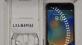 Mint
													Apple iPhone SE 3rd Gen 2022 - Unlocked, Starlight, 64 GB, A2595, photo 1 of 13