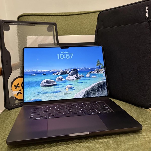 MacBook Pro 2024 - 16 inch - 512 GB, Space Black, 24 GB, Apple M4 Pro 14-core