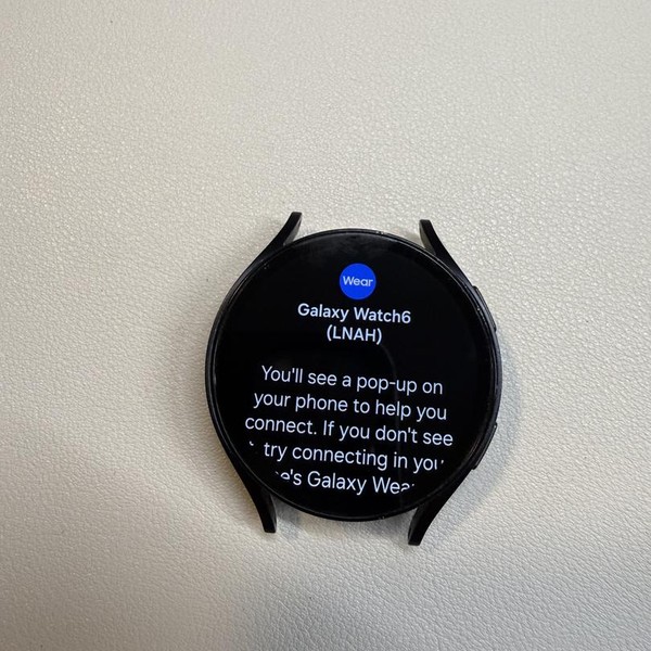 Samsung Galaxy Watch6 - Unlocked, Graphite, 44mm