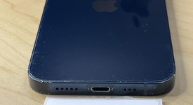 Fair
													Apple iPhone 13 - Unlocked, Midnight, 128 GB, A2482, photo 4 of 6