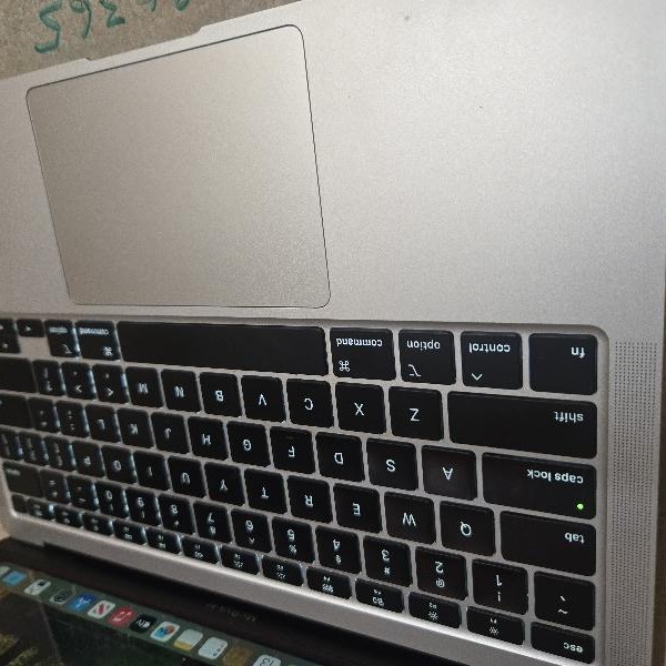 MacBook Air 2020 - 13 inch - 512 GB, Silver, 8 GB, Intel Core i5